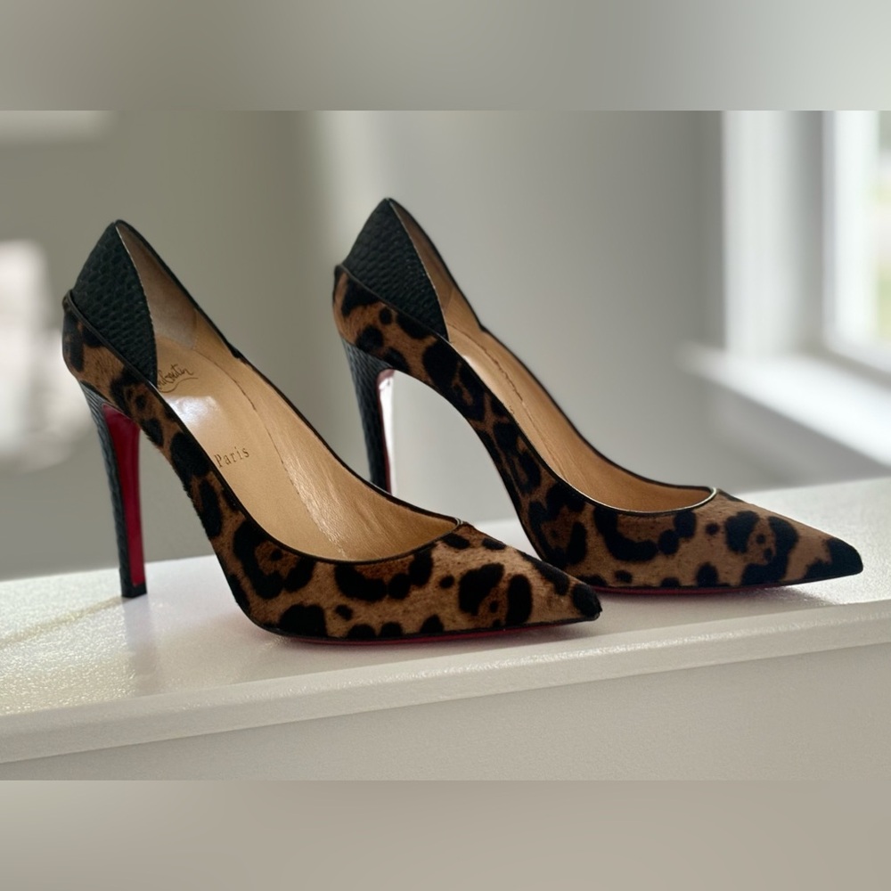 Christian Louboutin size 39 worn once black/brown calf hair leopard print pumps